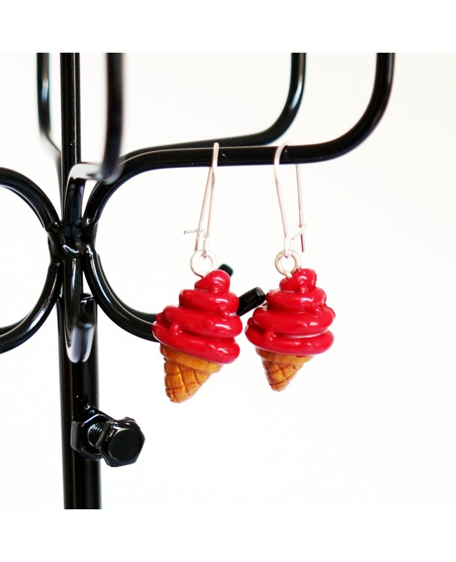 Boucles d'oreilles gourmandes cornets de glace à la fraise