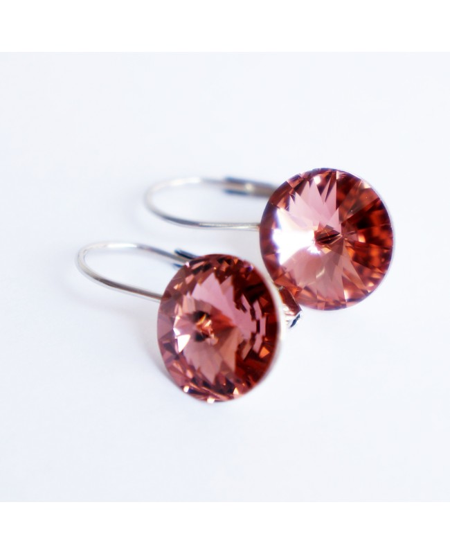 Petites boucles d'oreilles roses en cristal