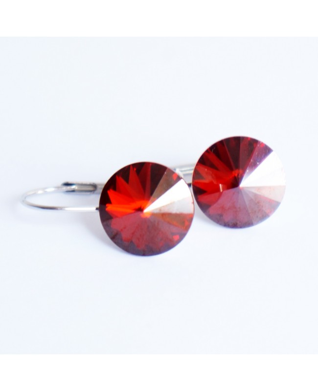 Petites boucles d'oreilles rouges en cristal