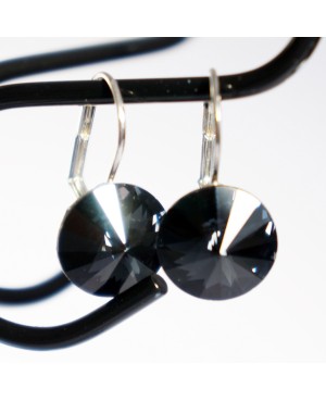 Petites boucles d'oreilles grises "graphite" en cristal Boucles d'oreilles