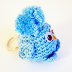Piou-piou petit oiseau bleu en laine