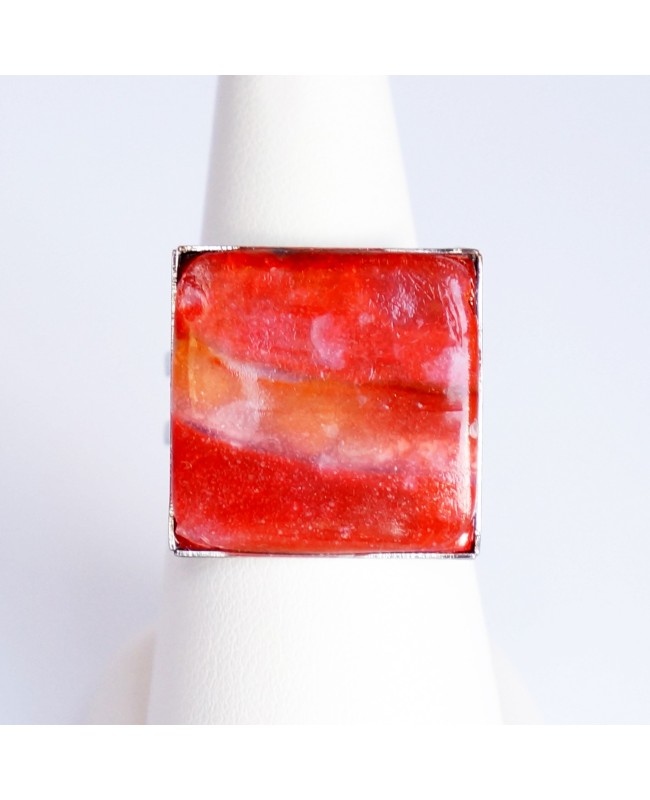 Bague carrée rouge et orange réalisée à la main