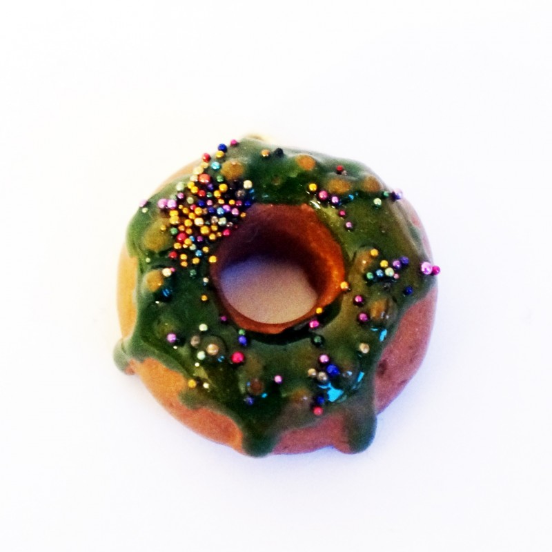Pendentif "Donuts" avec son glaçage vert
