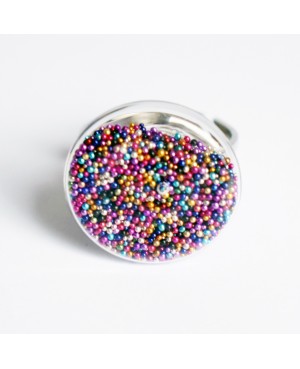 Bague en microbilles multicolores - dôme plat Bagues en microperles ou microbilles