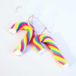 Boucles d'oreilles sucres d'orge multicolores