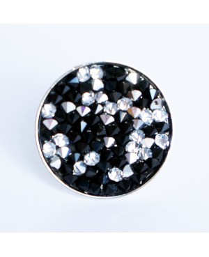Grande bague "noir et blanc" avec toupies en cristal de Swarovski Bagues fantaisie en perles, cristal et résine