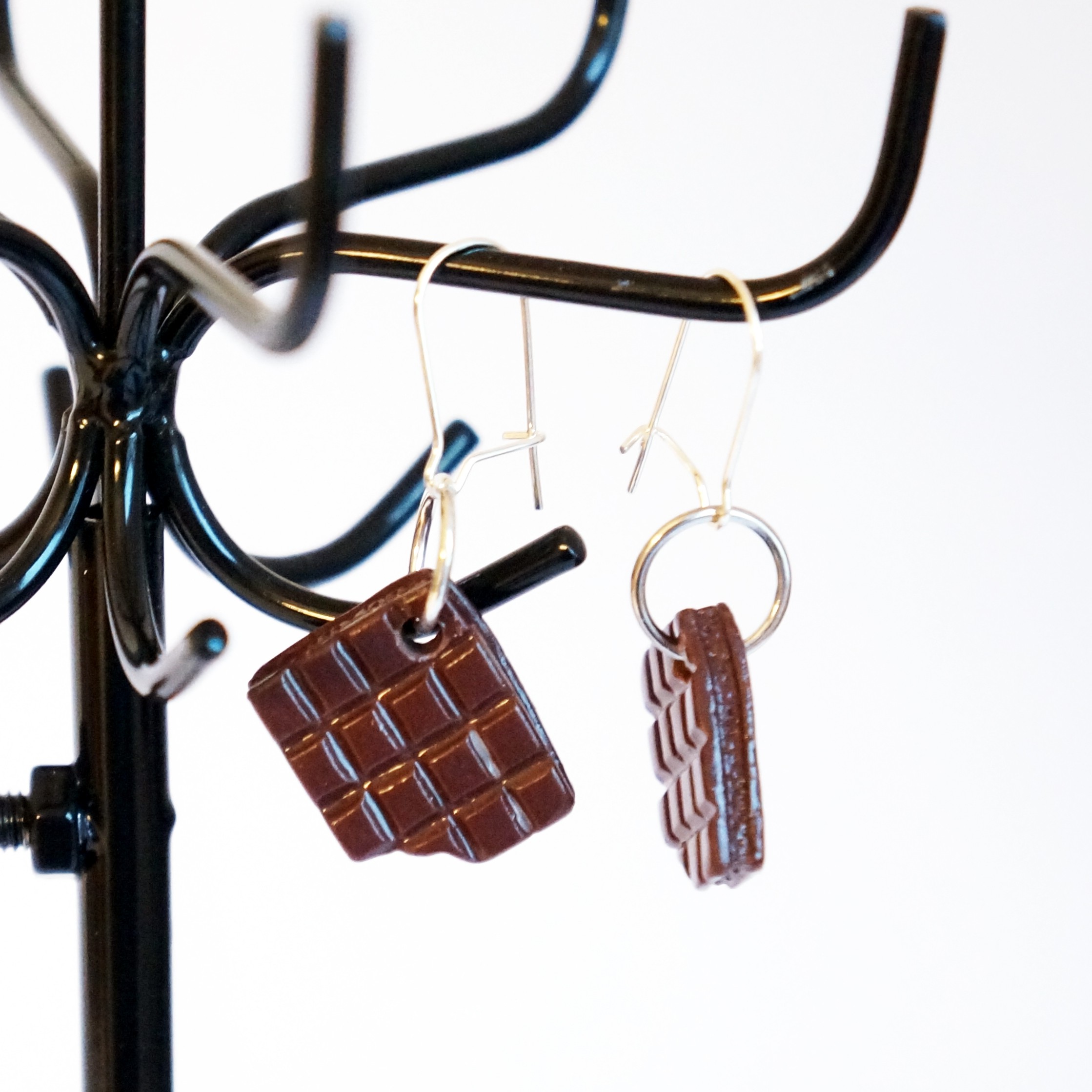Chocolate bar earrings Les Bijoux du Nibou