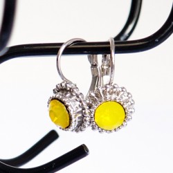 Boucles d'oreilles pendantes jaunes