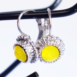 Boucles d'oreilles pendantes jaunes
