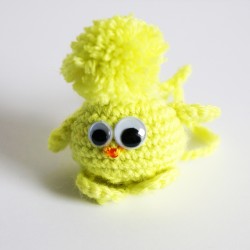 Petit oiseau "piou-piou" jaune - bijou de sac