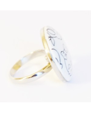 Bague blanche têtes de mort Bagues gourmandes et en pâte polymère