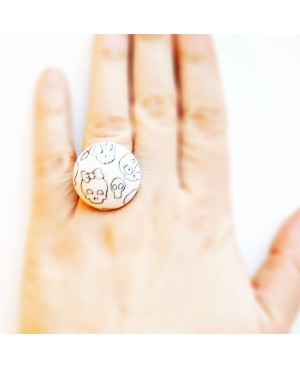 Bague blanche têtes de mort Bagues gourmandes et en pâte polymère