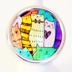 Little multicolored cat ring