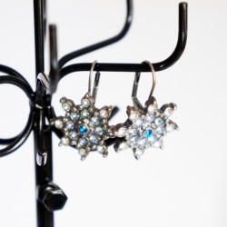 White and blue star earrings
