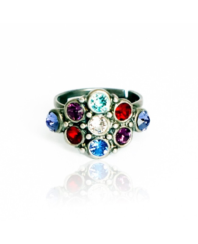 Rhombus ring with multicolored crystals