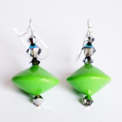 Handmade green earrings