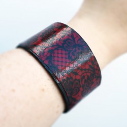 Bracelet imitation dentelle rouge et noir