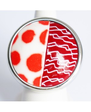 Bague rouge gros pois et gribouillis Bagues gourmandes et en pâte polymère