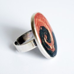 Antique pink and navy blue swirl ring