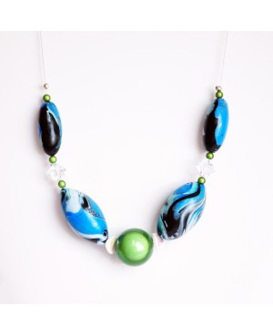 Collier ras-le-cou bleu, vert, blanc et noir Colliers ras-le-cou