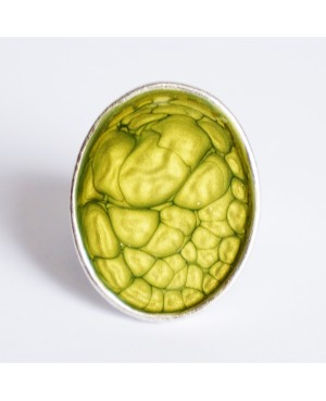 Green, oval ring with a “cell” effect Painted resin rings