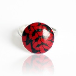 Small red and black lace ring