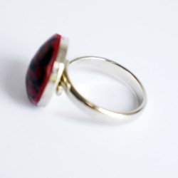 Small red and black lace ring