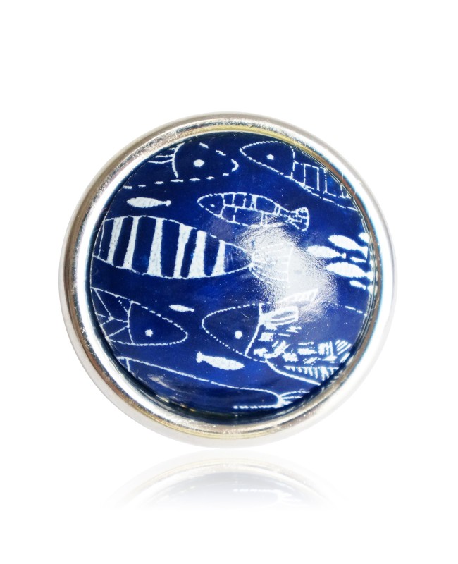 Blue and white fish ring