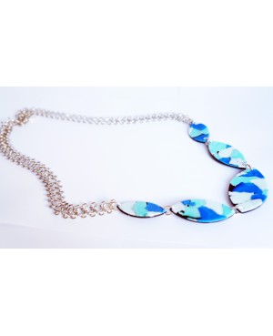 Long blue, turquoise and white necklace Chains or long necklaces