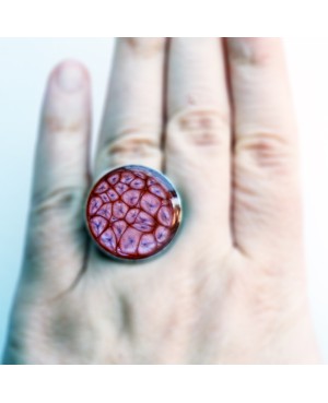 Round old rose ring with "cellular" effect Painted resin rings