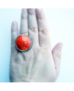 Orange ring with crazed effect and metal reflections Quirky and polymer clay rings