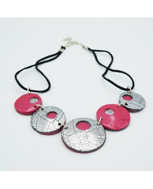 Collier rose et argent craquelé Colliers ras-le-cou