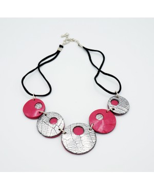 Pink and cracked silver necklace. Choker necklaces