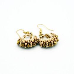 Boucles d'oreilles dorées en perles