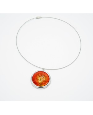 Round choker pendant, orange and yellow. Pendants mounted on metallic supports