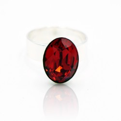 Bague solitaire ovale rouge