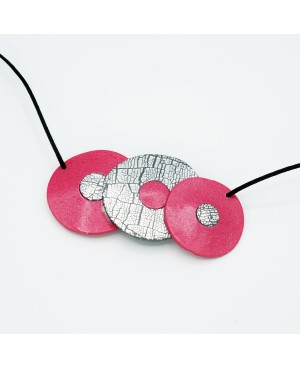 Long silver and pink necklace Chains or long necklaces