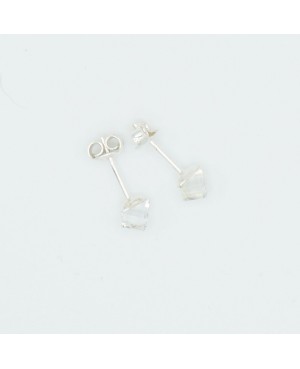 Petites boucles d'oreilles cubes transparents Puces ou clous d'oreilles