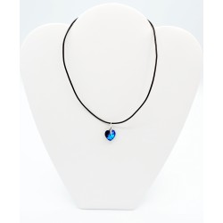 Blue heart necklace with purple reflections