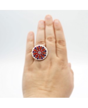 Bague mandala rouge et violet Bagues gourmandes et en pâte polymère