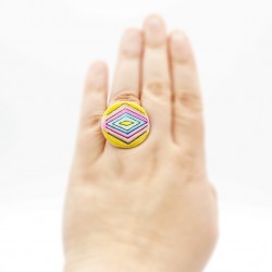 Multicolored Diamond-Shaped Ring