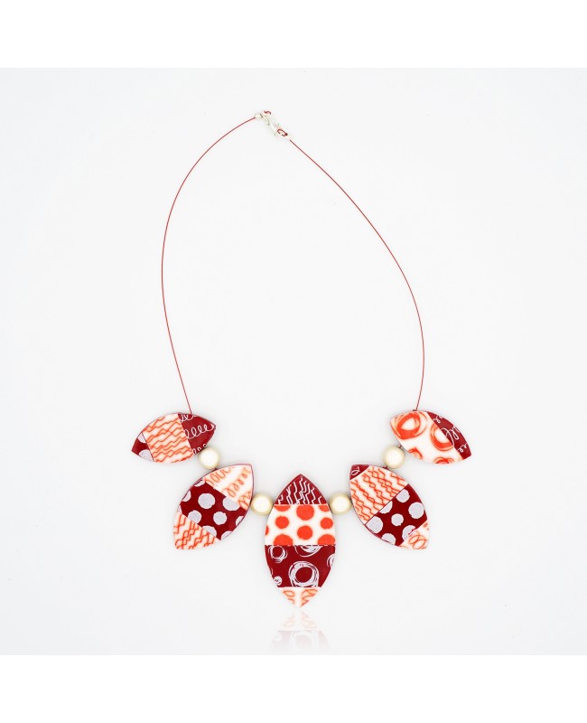 Medium-length red and white necklace