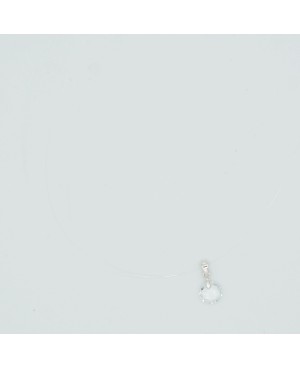 Petit pendentif transparent, rond avec son bord ciselé Pendentifs en perles et cristal