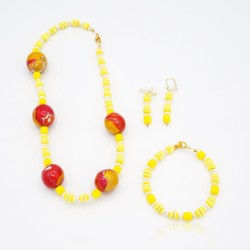Parure collier, bracelet et boucles d'oreilles jaune et blanche