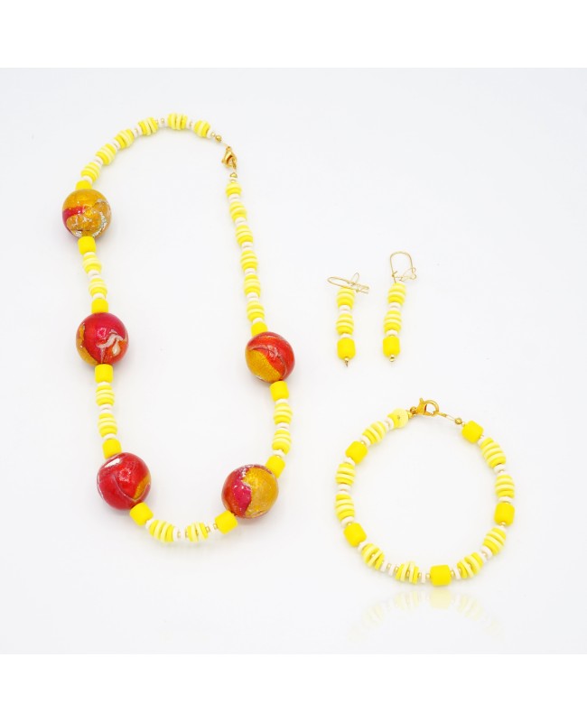 Parure collier, bracelet et boucles d'oreilles jaune et blanche