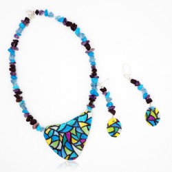 Set necklace and earrings with blue stained glass