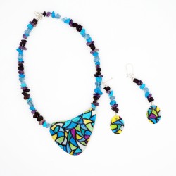 Set necklace and earrings with blue stained glass