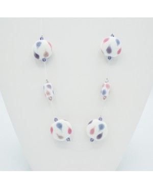Costume necklace in white, blue, and pink Mid-length necklaces