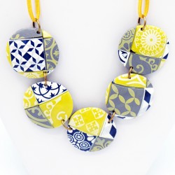 Medium-length necklace in yellow, blue, gray, and white