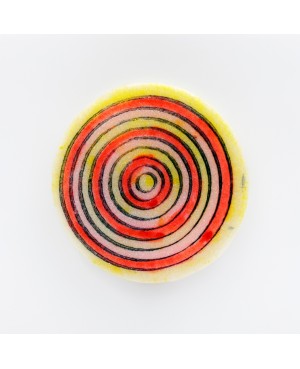 Bague fantaisie avec des cercles jaune, rose et rouge Bagues gourmandes et en pâte polymère